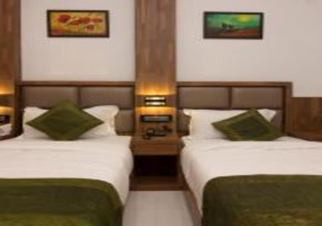 Hotel Meriton Mumbai International Airport T-2 Ngoại thất bức ảnh