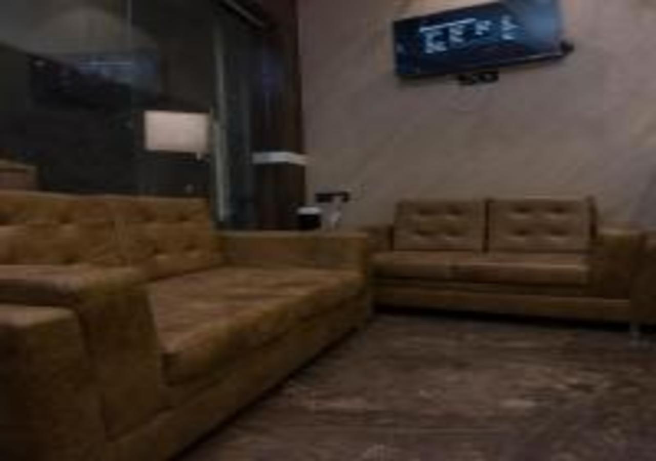 Hotel Meriton Mumbai International Airport T-2 Ngoại thất bức ảnh